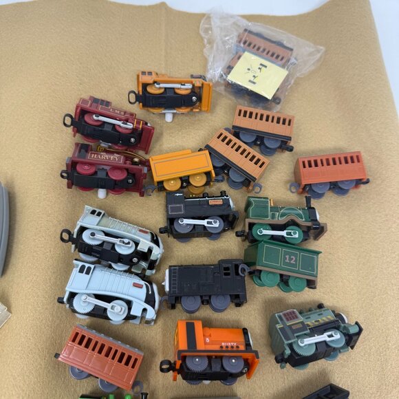 Thomas & Friends Capsule Plarail Trains Tracks Cars Mini Micro Takara Tomy Lot - Picture 6 of 10